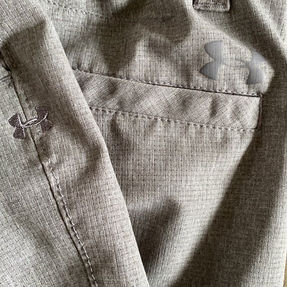 UNDER ARMOUR lot of 2 pairs men’s golf pants taper 30/32 UA sport dress khaki - Picture 7 of 7
